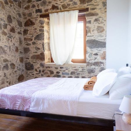 Rosales Stone House Villa Amigdhalokefali Luaran gambar